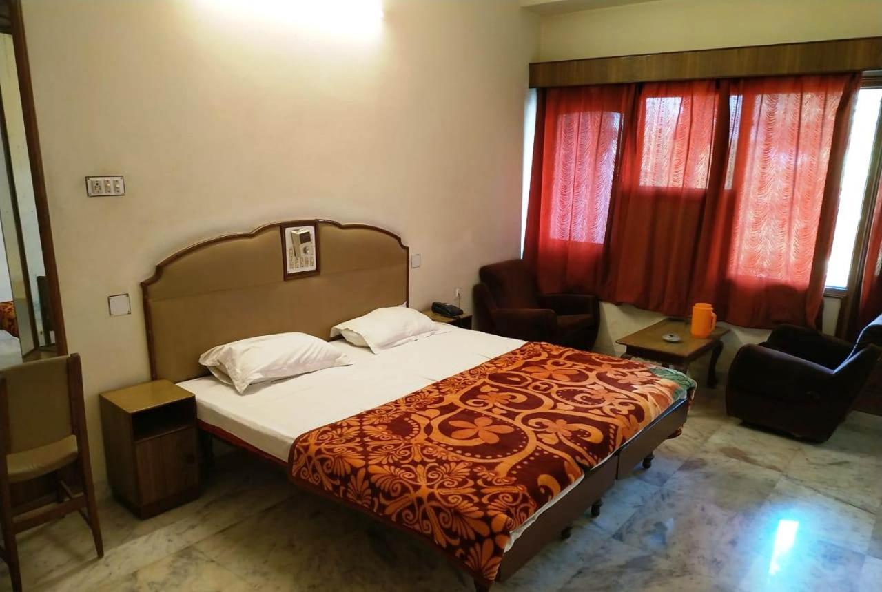 Hotel Vinayakam Udaipur Exterior foto