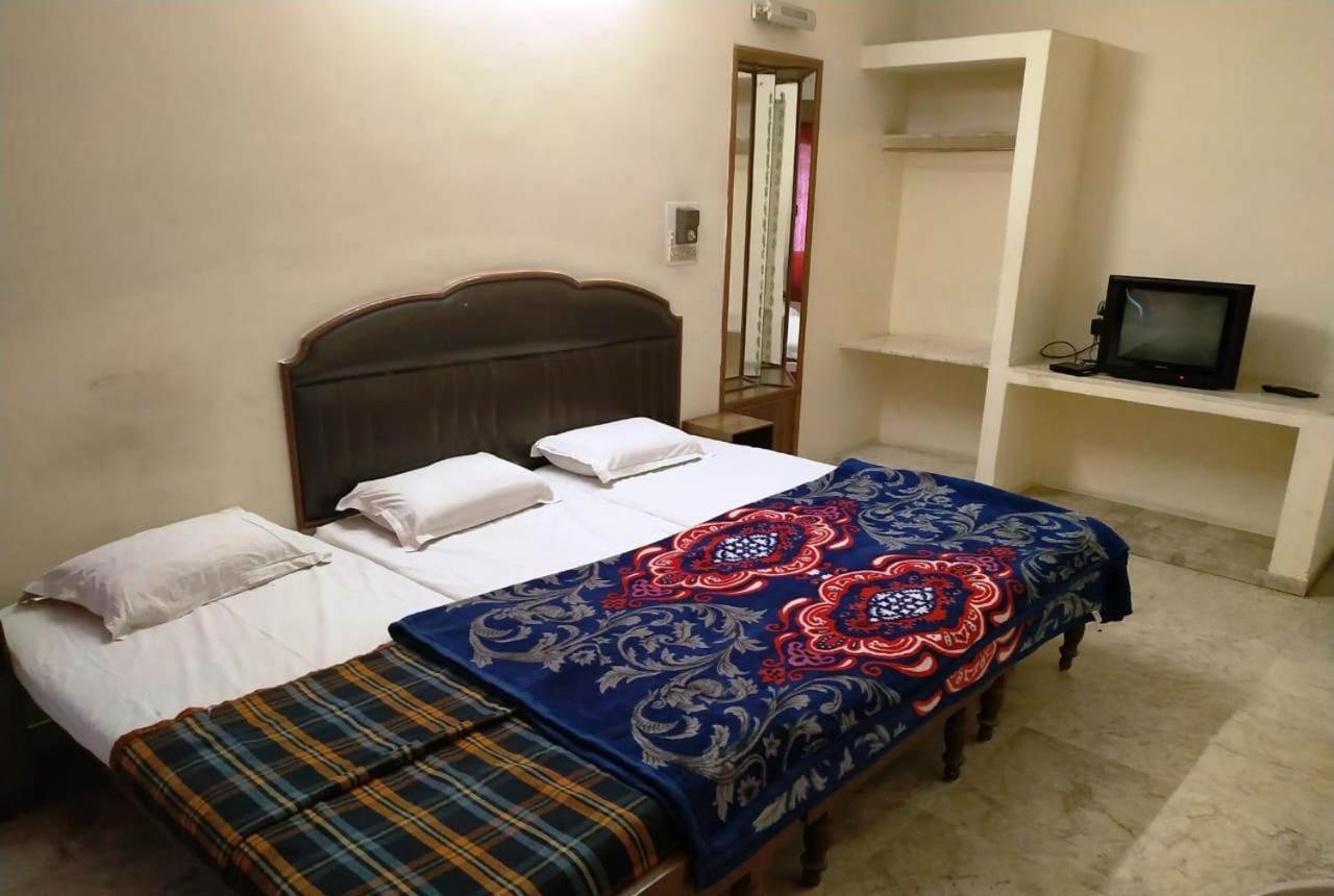 Hotel Vinayakam Udaipur Exterior foto